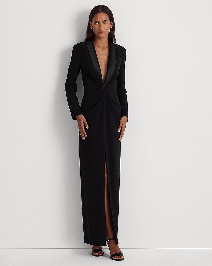 Платье-колонна в стиле смокинга Ralph Lauren
Платье-колонна в стиле смокинга Ralph Lauren