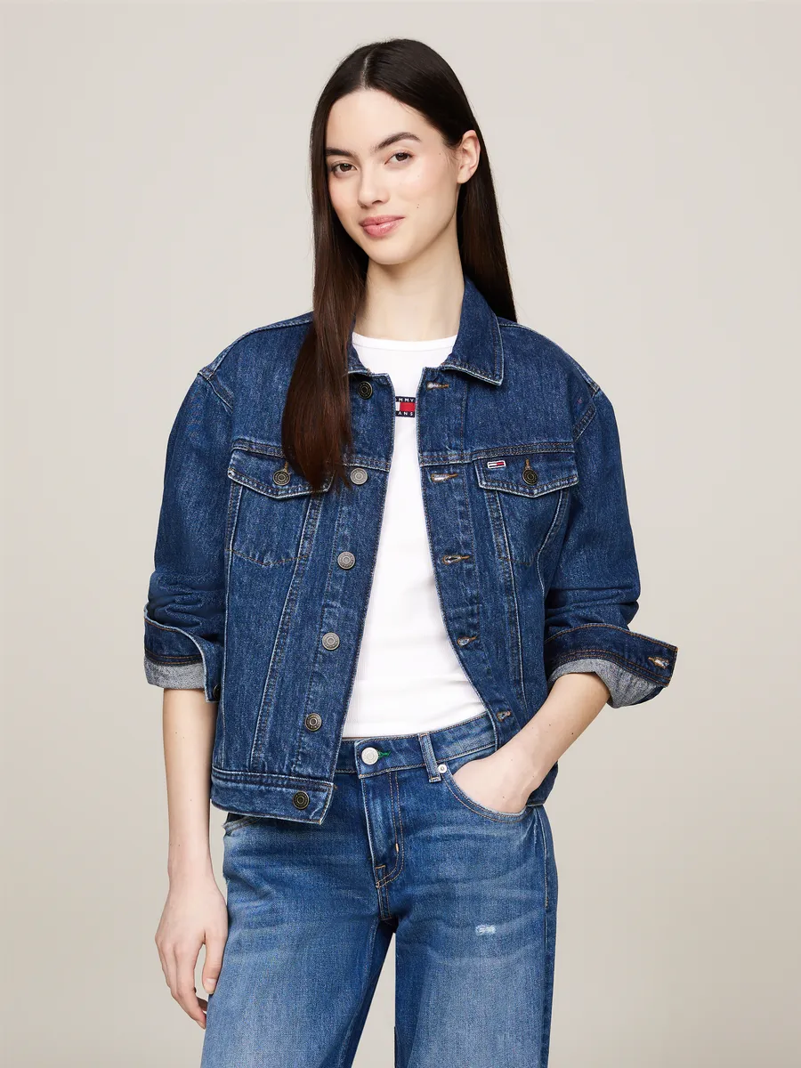 Джинсовая куртка Tommy Jeans "MOM CLS JACKET BH0056", с флагом Tommy Jeans, джинсовый
Джинсовая куртка Tommy Jeans "MOM CLS JACKET BH0056", с флагом Tommy Jeans, джинсовый