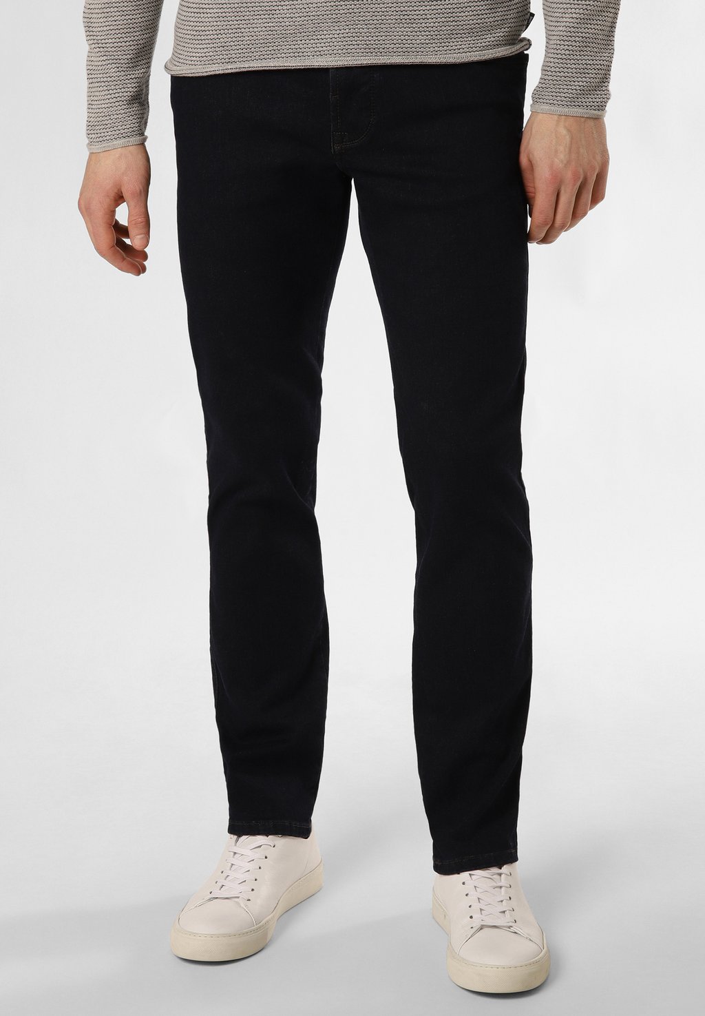 Джинсы облегающего кроя bugatti, темно-синий
Джинсы облегающего кроя bugatti, темно-синий