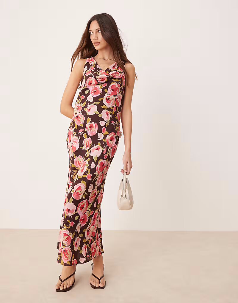 Платье мидакси с цветочным принтом Mango и воротником-хомут коричневого цвета
Платье мидакси с цветочным принтом Mango и воротником-хомут коричневого цвета