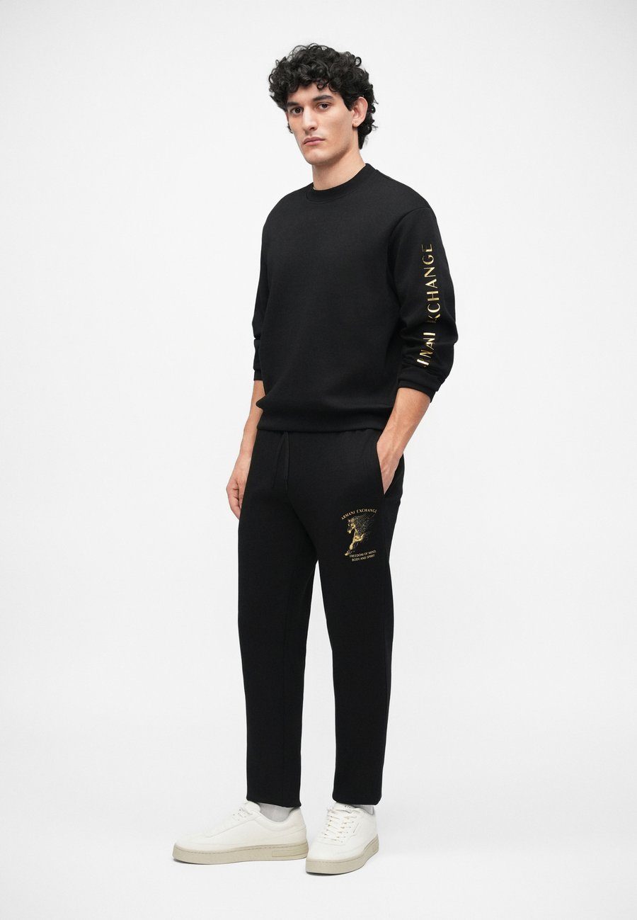 Толстовка Armani Exchange UNISEX, Black, Черный, Толстовка Armani Exchange UNISEX, Black
Толстовка Armani Exchange UNISEX, Black, Черный, Толстовка Armani Exchange UNISEX, Black