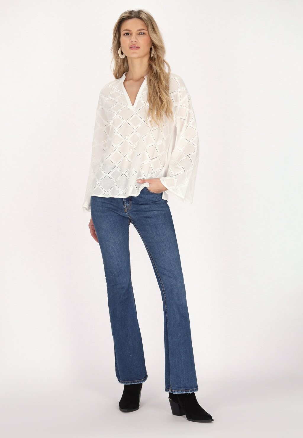 Блуза usha, белый
Блуза usha, белый