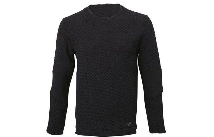 Футболка мужская черная New Balance, черный
Футболка мужская черная New Balance, черный