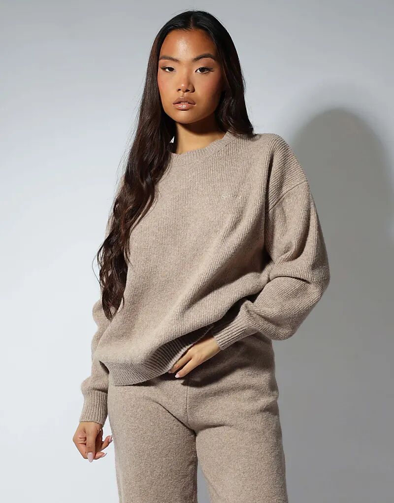 Мягкий на ощупь джемпер Simmi London Faye свободного кроя с круглым вырезом цвета овсянки
Мягкий на ощупь джемпер Simmi London Faye свободного кроя с круглым вырезом цвета овсянки