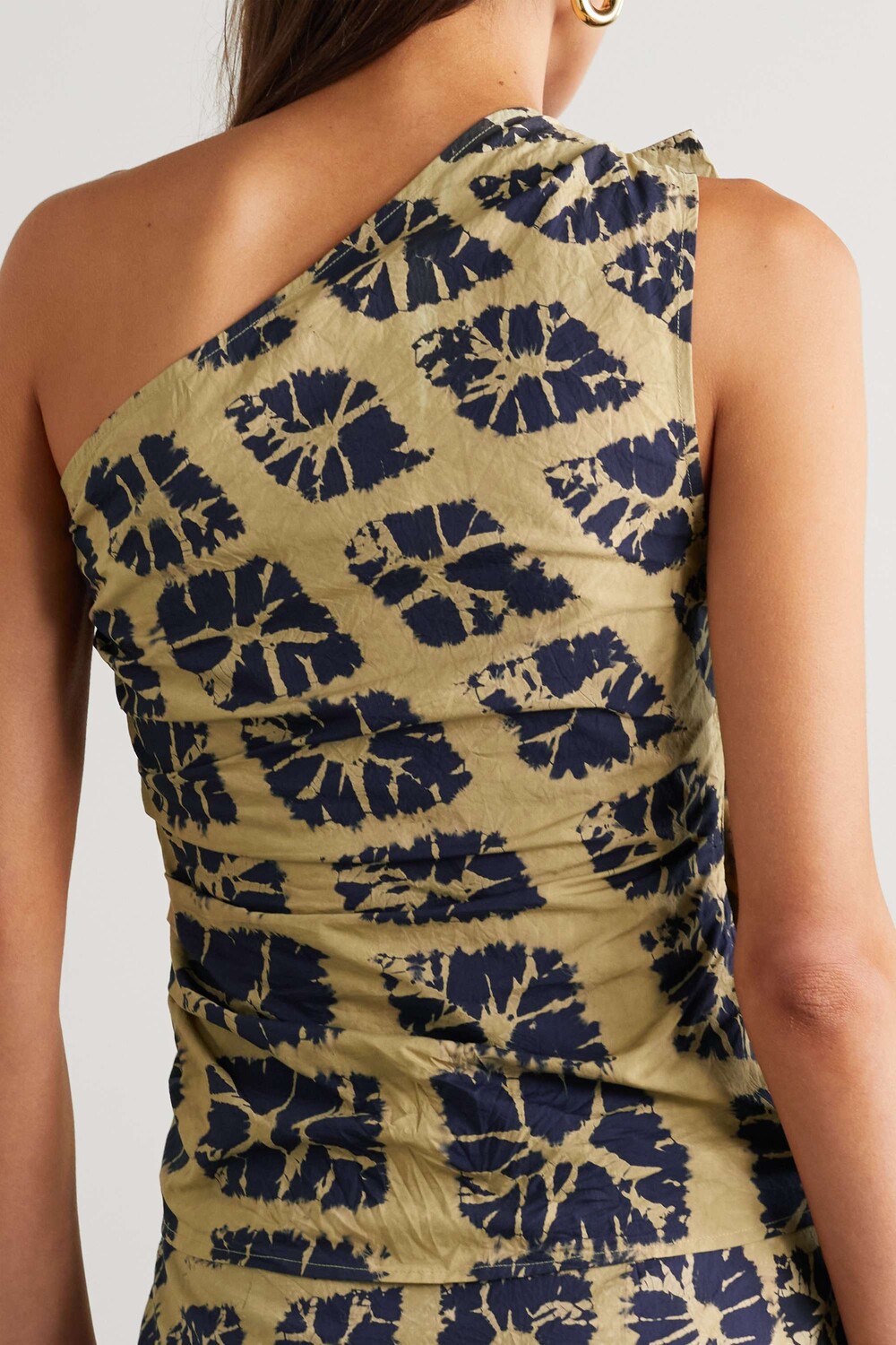 ULLA JOHNSON Топ Senta на одно плечо со сборками и хлопковой вуалью с завязками, бежевый
ULLA JOHNSON Топ Senta на одно плечо со сборками и хлопковой вуалью с завязками, бежевый