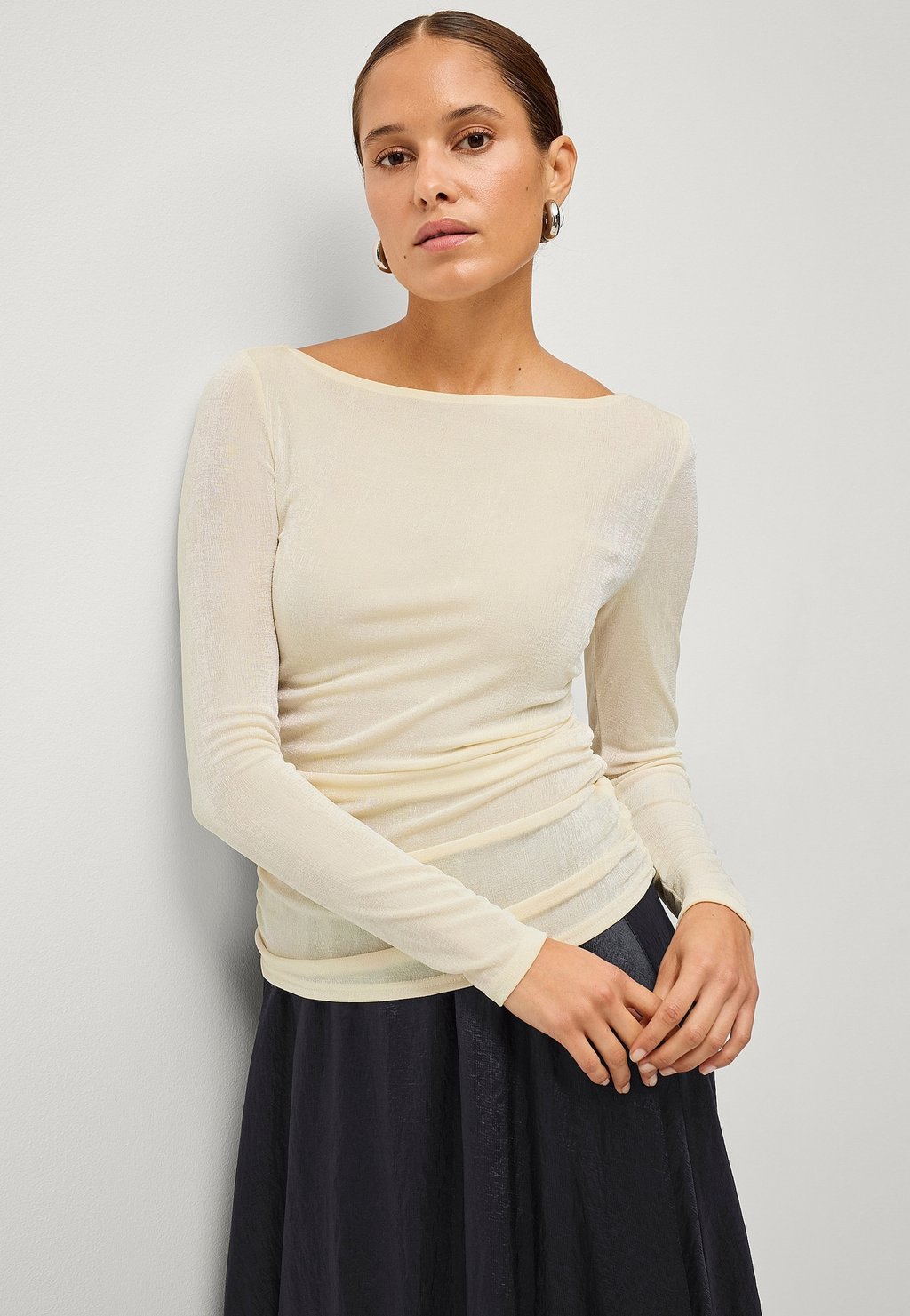 Топ с длинными рукавами Ellos Collection, молочный 
Топ с длинными рукавами Ellos Collection, молочный