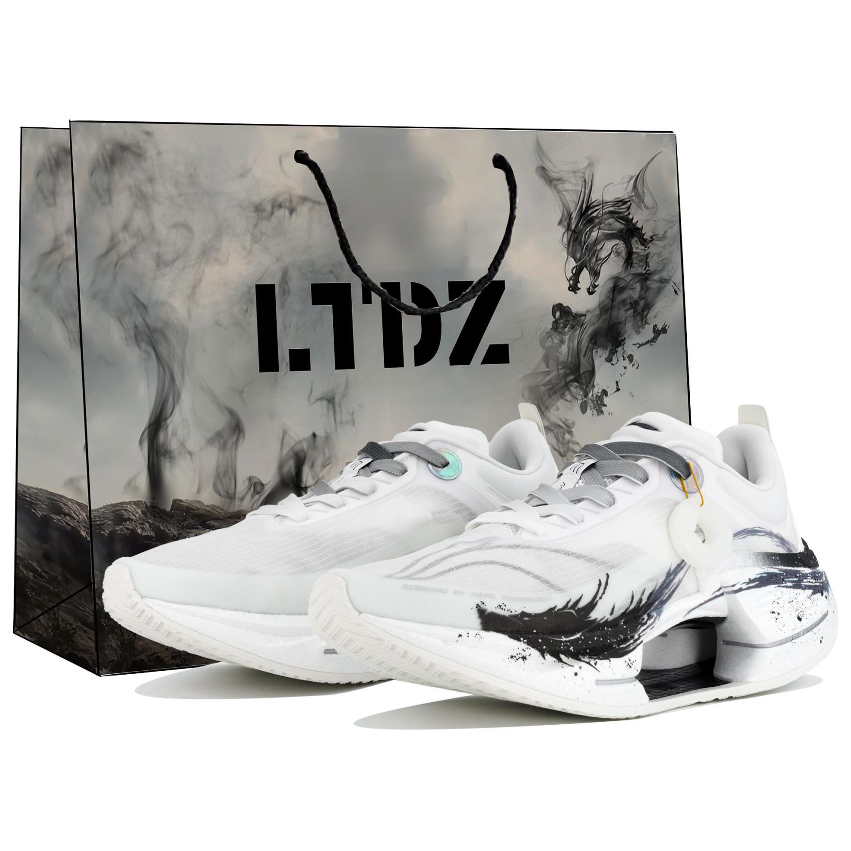 Лининг Шэдоу 3 Эссеншл низкие кроссовки для бега мужские белый черный
Лининг Шэдоу 3 Эссеншл низкие кроссовки для бега мужские белый черный