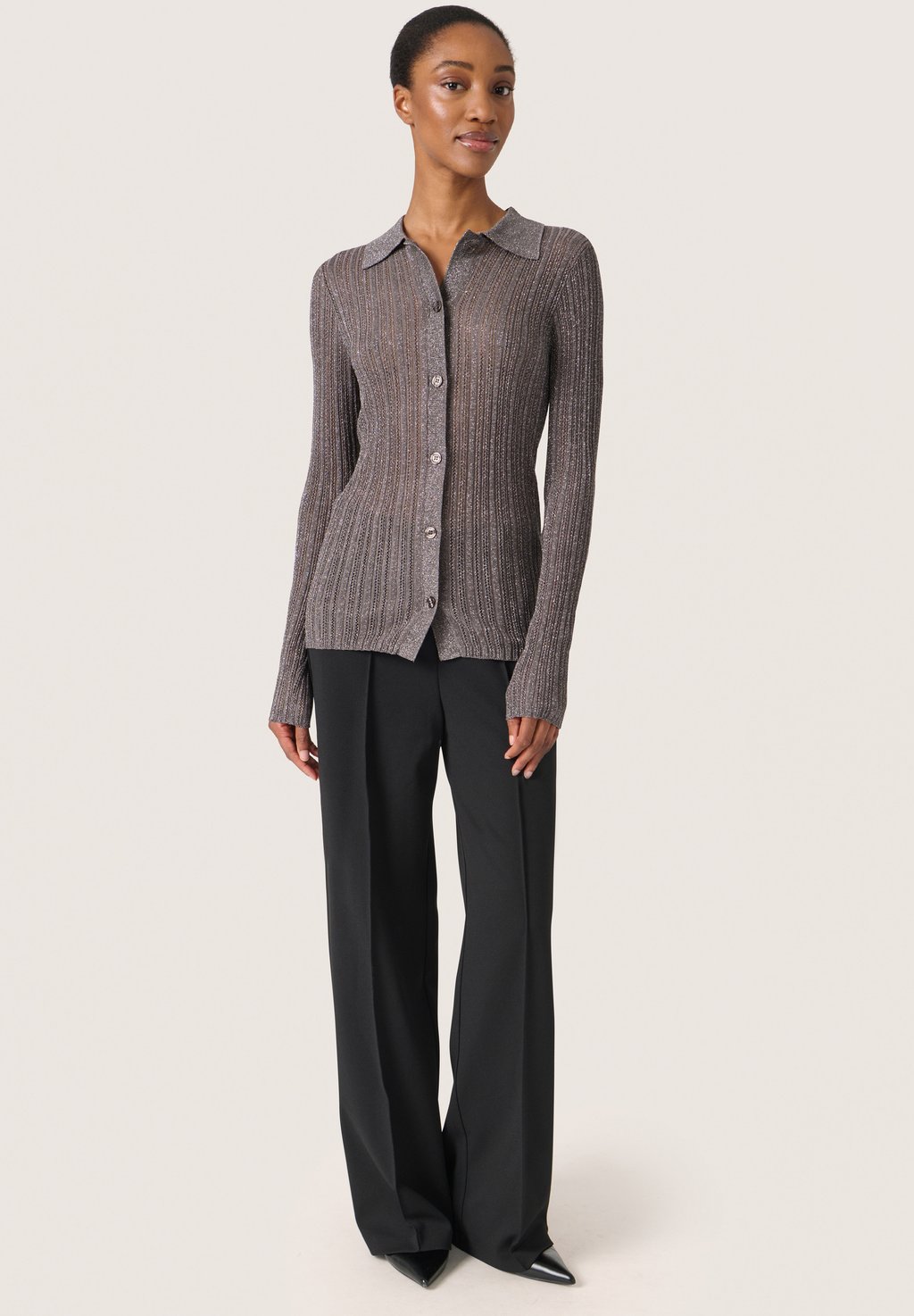 Кардиган LAISA Soaked in Luxury, серый металлик
Кардиган LAISA Soaked in Luxury, серый металлик