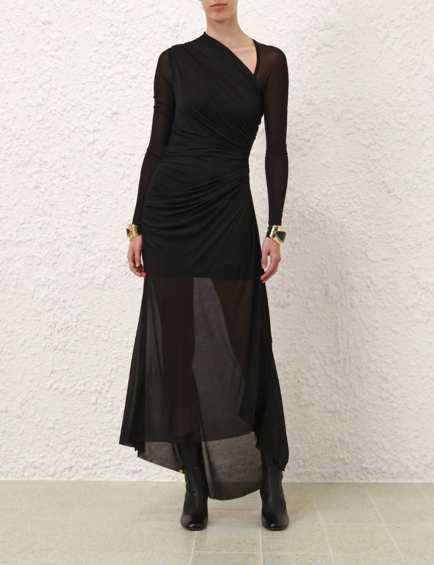 Иллюстрация Собранное Платье Черного Цвета Zimmermann
Иллюстрация Собранное Платье Черного Цвета Zimmermann