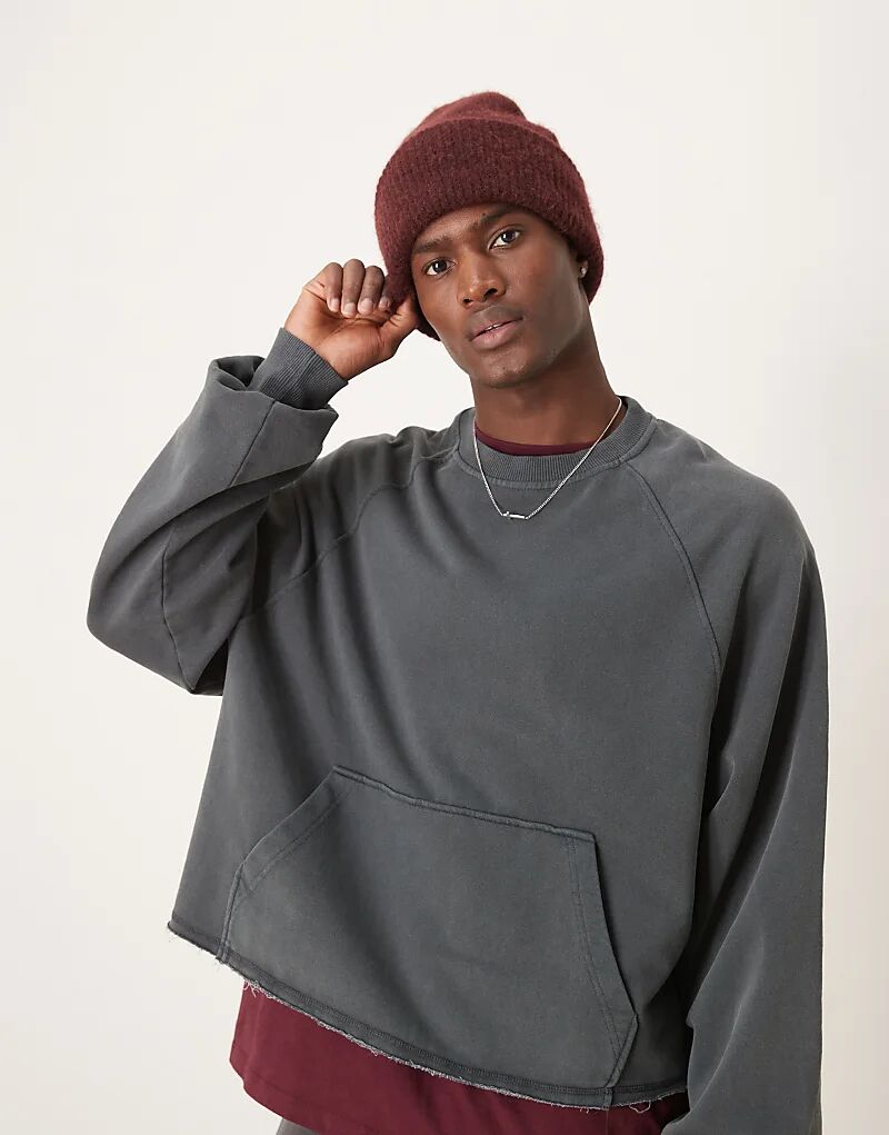 Укороченная толстовка oversize с необработанным краем в угольном цвете ASOS DESIGN
Укороченная толстовка oversize с необработанным краем в угольном цвете ASOS DESIGN