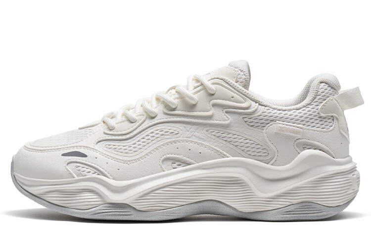 Кроссовки XTEP Lifestyle Shoes Men Low-top Sail White, белый
Кроссовки XTEP Lifestyle Shoes Men Low-top Sail White, белый