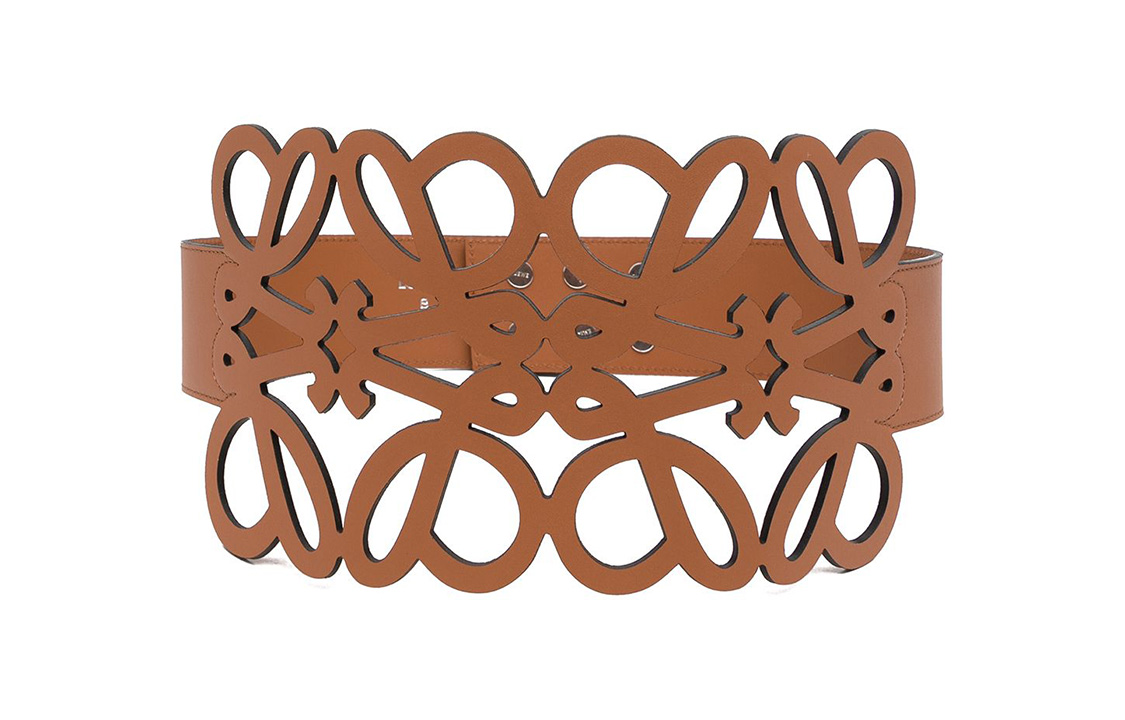 Кожаный ремень женский бежевый LOEWE 
Кожаный ремень женский бежевый LOEWE