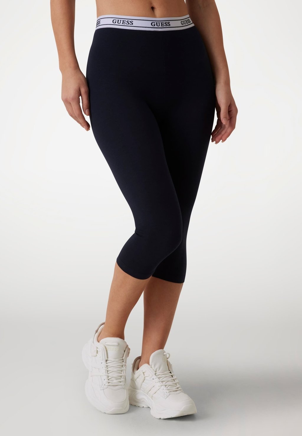 Леггинсы LOGO-BUND Guess, темно-синий
Леггинсы LOGO-BUND Guess, темно-синий