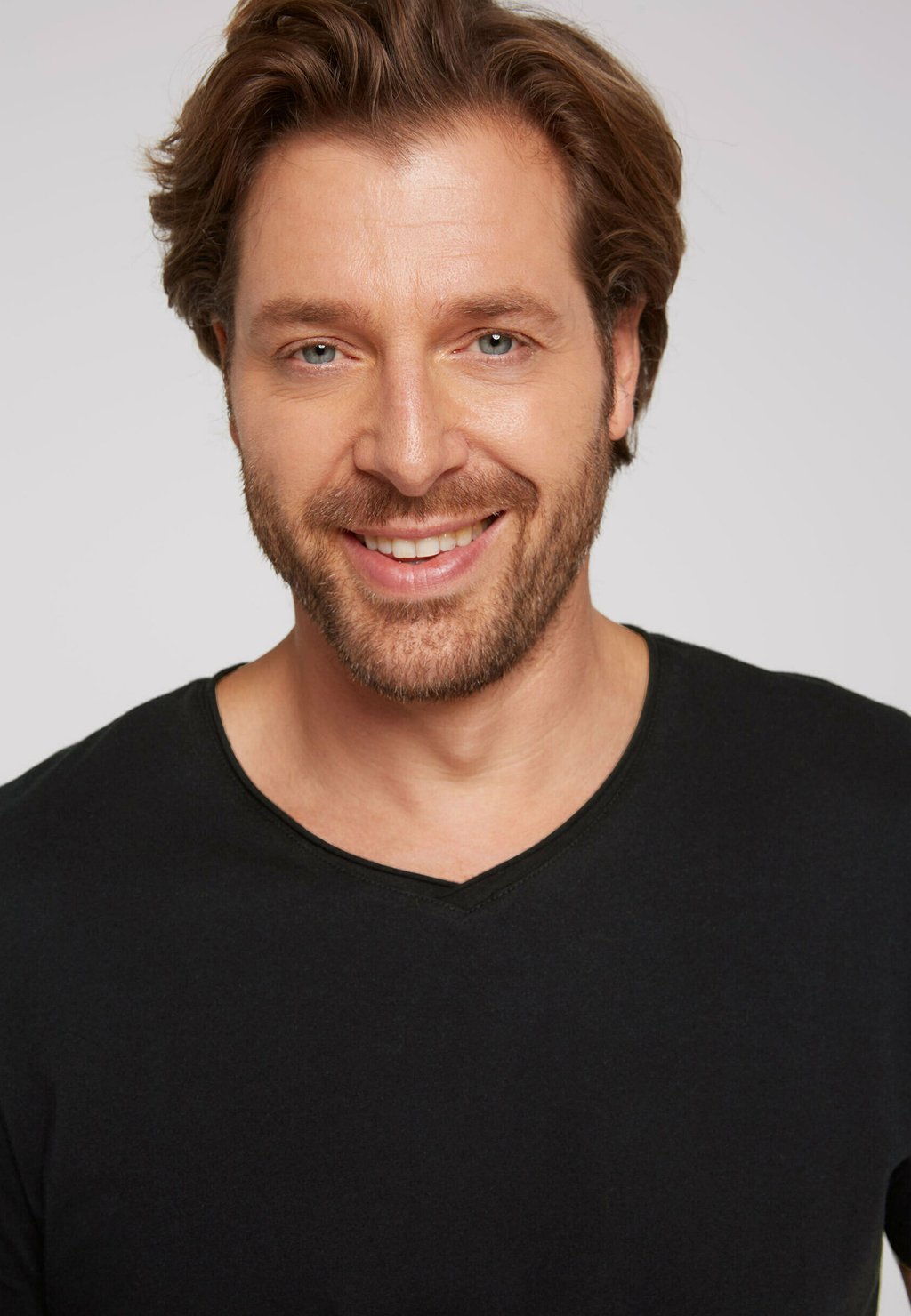 Базовая футболка V-NECK 2ER-PACK Camp David, черный
Базовая футболка V-NECK 2ER-PACK Camp David, черный