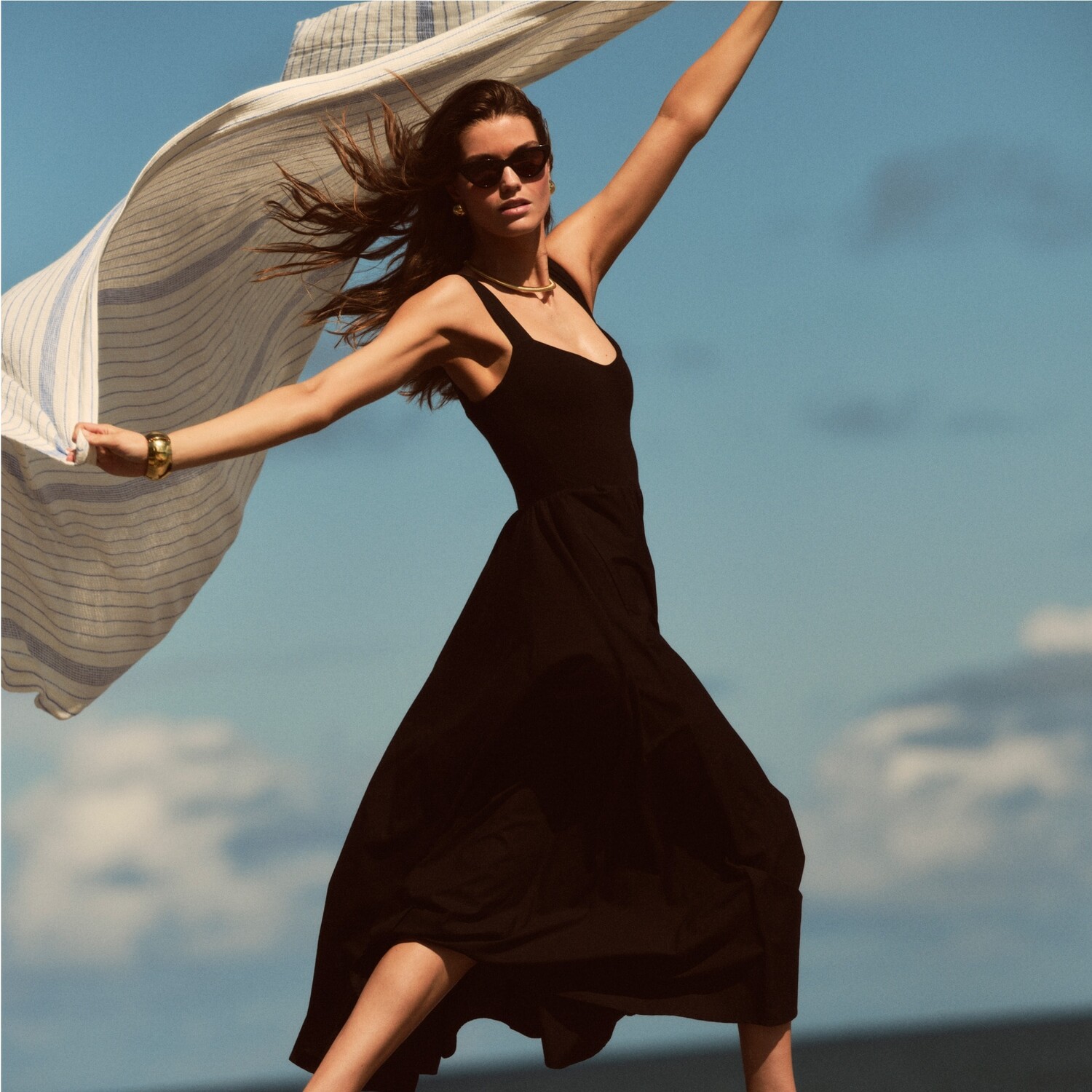 Платье-Майка в форме сердца с юбкой из поплина J.Crew, черный
Платье-Майка в форме сердца с юбкой из поплина J.Crew, черный