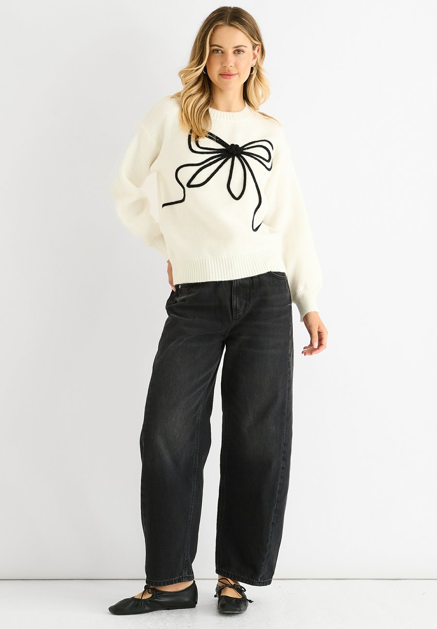 Джемпер GINI LONDON CONTRAST BOW, Off-White
Джемпер GINI LONDON CONTRAST BOW, Off-White