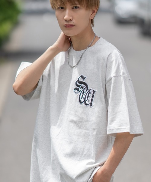 Футболка с коротким рукавом, графический принт SIDEWAY STANCE, серый
Футболка с коротким рукавом, графический принт SIDEWAY STANCE, серый