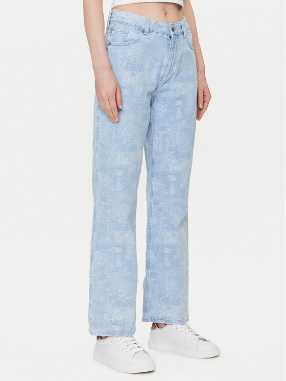 Широкие джинсы Madison 1016002 Mustang, голубой
Широкие джинсы Madison 1016002 Mustang, голубой