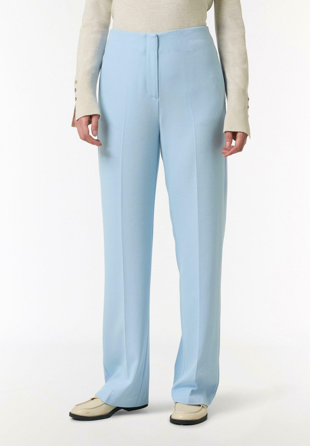 Брюки STRUKTURIERTE MARLENE comma, светло-голубой
Брюки STRUKTURIERTE MARLENE comma, светло-голубой