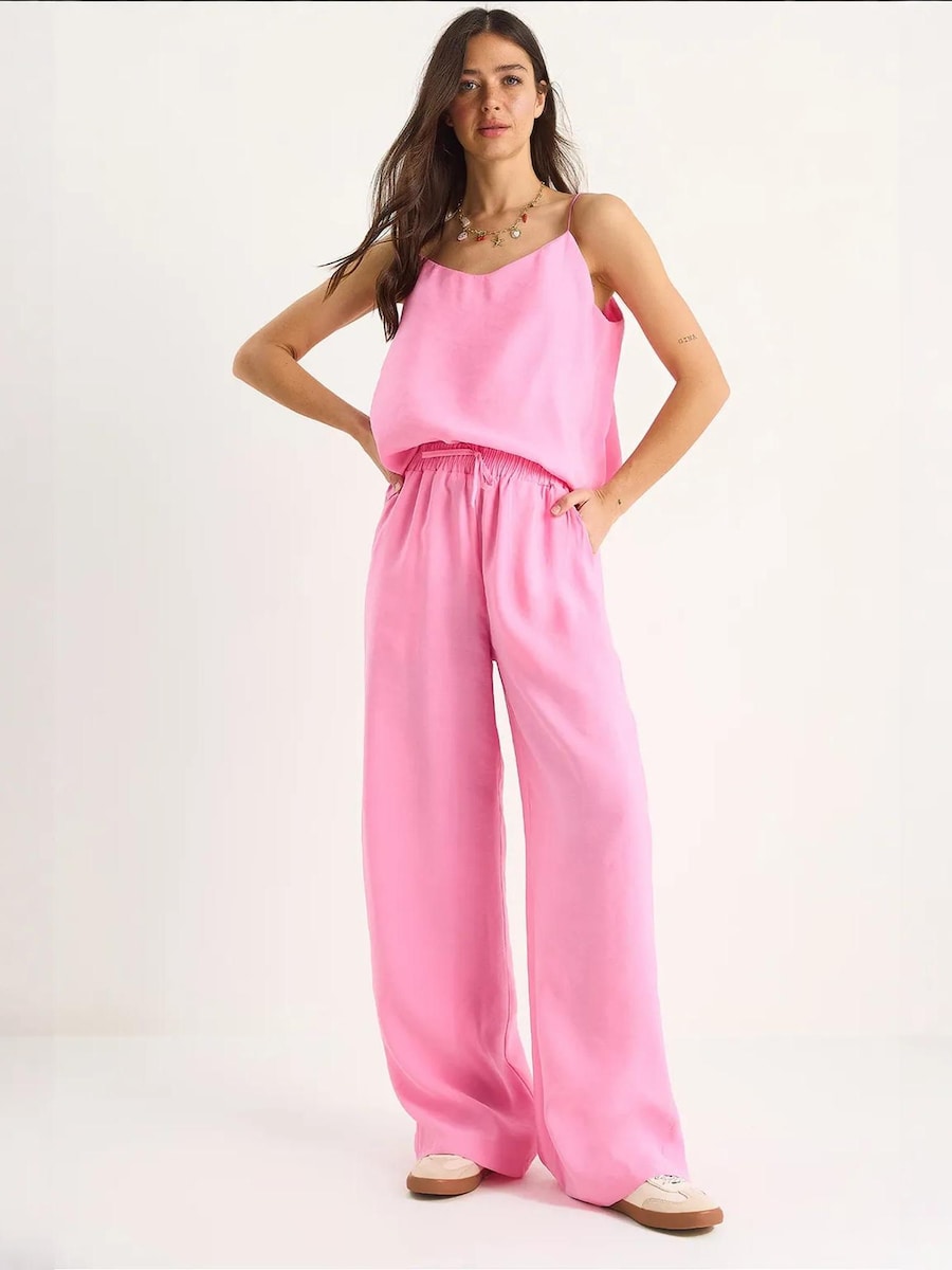 Брючный костюм Bianco Lucci, розовый
Брючный костюм Bianco Lucci, розовый