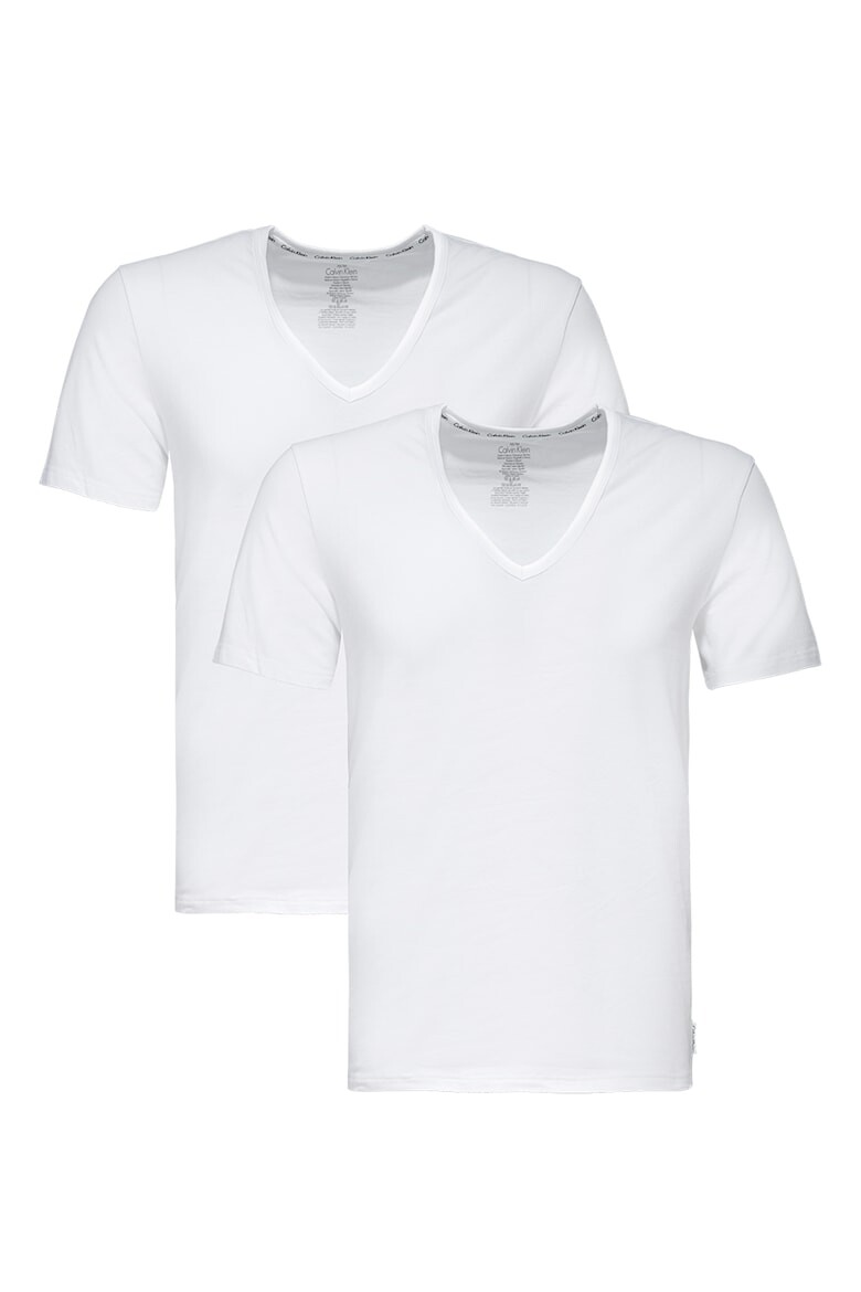 Комплект из 2-х футболок Calvin Klein, белый
Комплект из 2-х футболок Calvin Klein, белый