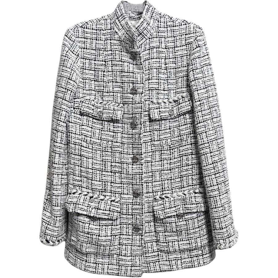 CHANEL Куртка женская белая
CHANEL Куртка женская белая