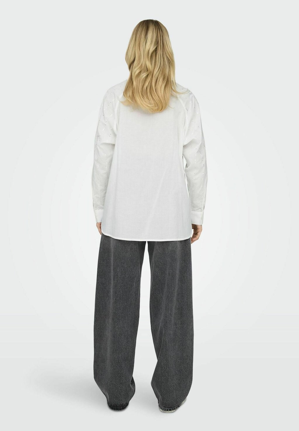 Блузка на пуговицах MINNA ONLY, кремовый
Блузка на пуговицах MINNA ONLY, кремовый