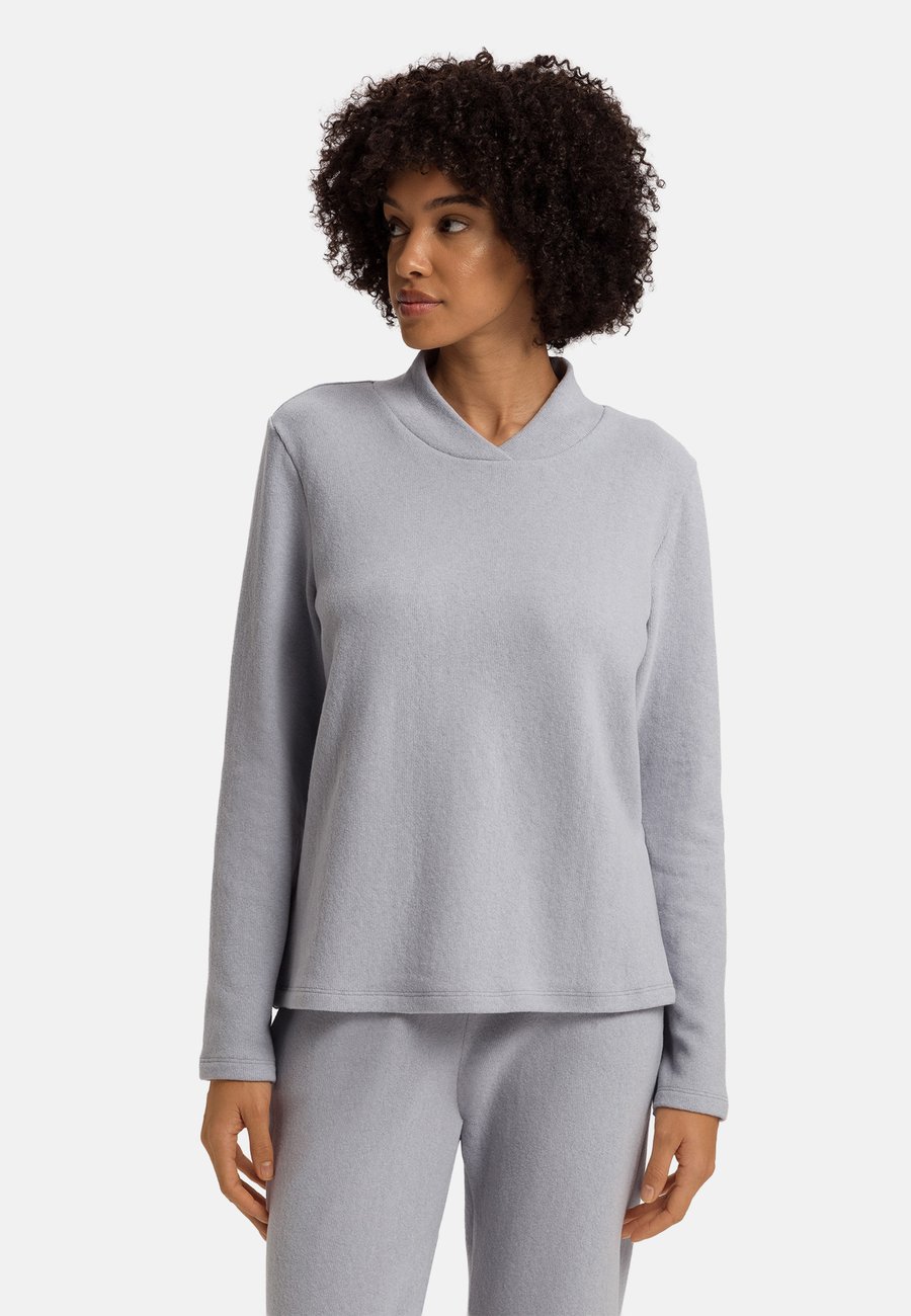 Джемпер Hanro Jumper, Moonstone/Grey
Джемпер Hanro Jumper, Moonstone/Grey