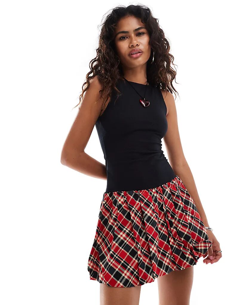 Мини-платье ortega с подолом-пузырем черного и красного цвета Motel
Мини-платье ortega с подолом-пузырем черного и красного цвета Motel