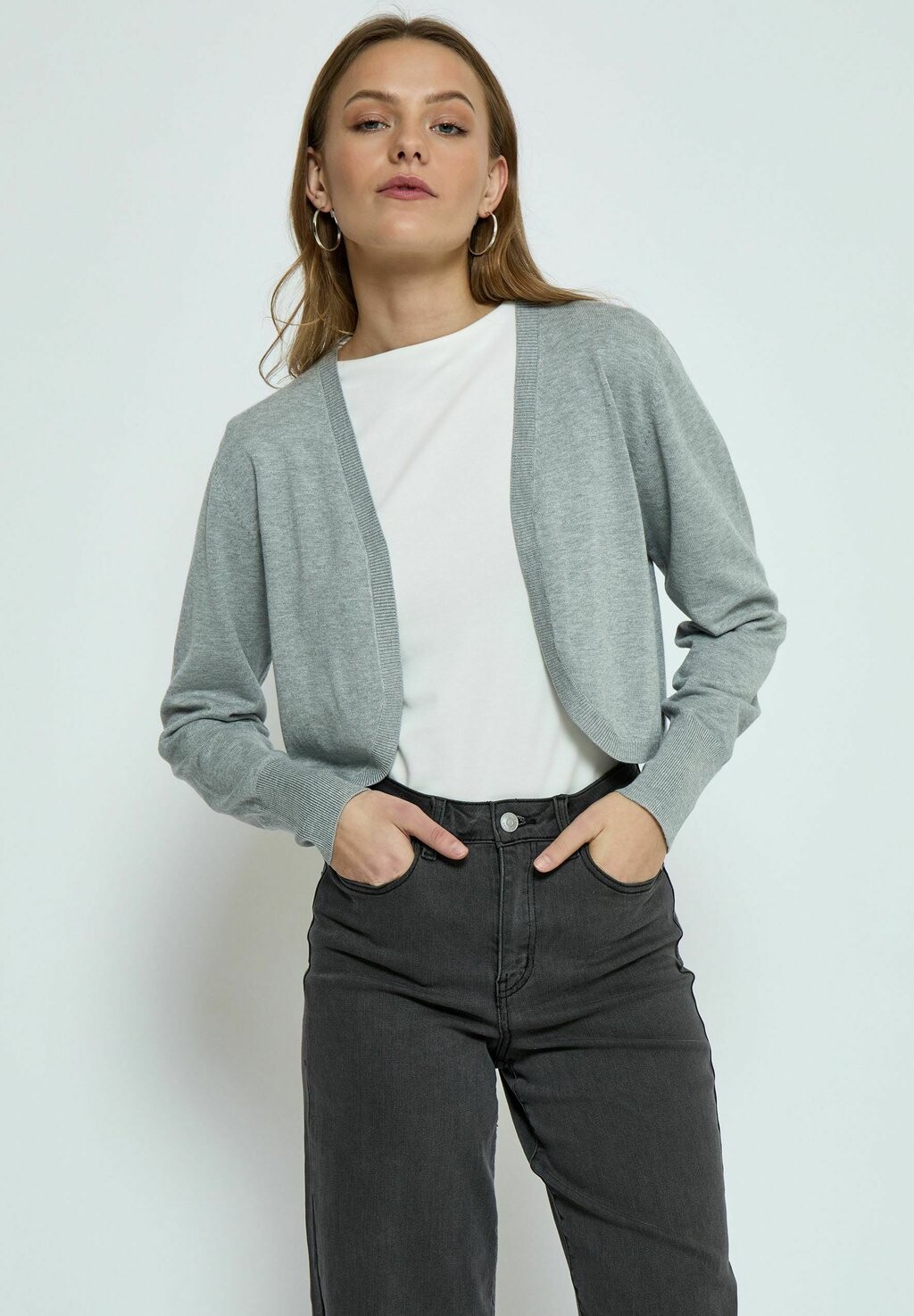 Кардиган BOLERO PEPPERCORN, светло-серый
Кардиган BOLERO PEPPERCORN, светло-серый