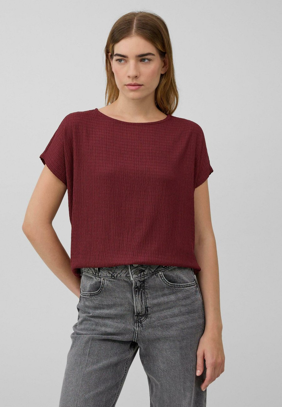 Футболка s.Oliver T-SHIRT, Bordeaux/Red, Красный, Футболка s.Oliver T-SHIRT, Bordeaux/Red
Футболка s.Oliver T-SHIRT, Bordeaux/Red, Красный, Футболка s.Oliver T-SHIRT, Bordeaux/Red