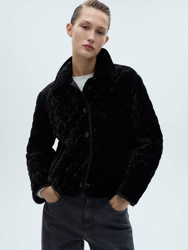 Стеганая куртка xcolchi Mango, черный 
Стеганая куртка xcolchi Mango, черный