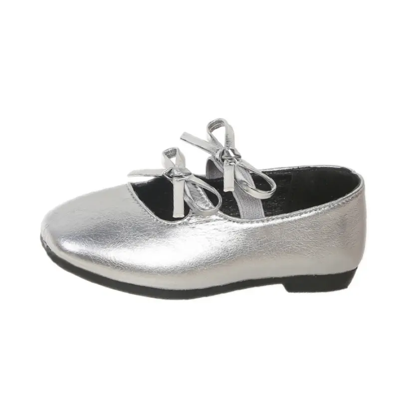 Низкие детские кожаные туфли для детей 3–7 лет TONYBEAR, серебряный
Низкие детские кожаные туфли для детей 3–7 лет TONYBEAR, серебряный