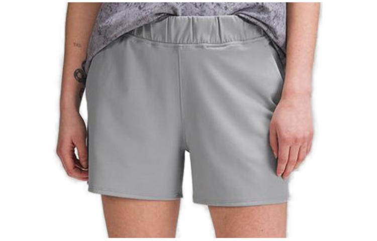 Женские спортивные шорты Lululemon, цвет костяной белый
Женские спортивные шорты Lululemon, цвет костяной белый