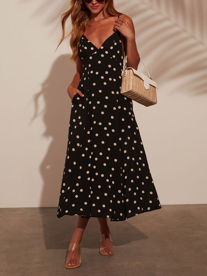 Платье до колена Milan Kiss, черный/белый
Платье до колена Milan Kiss, черный/белый