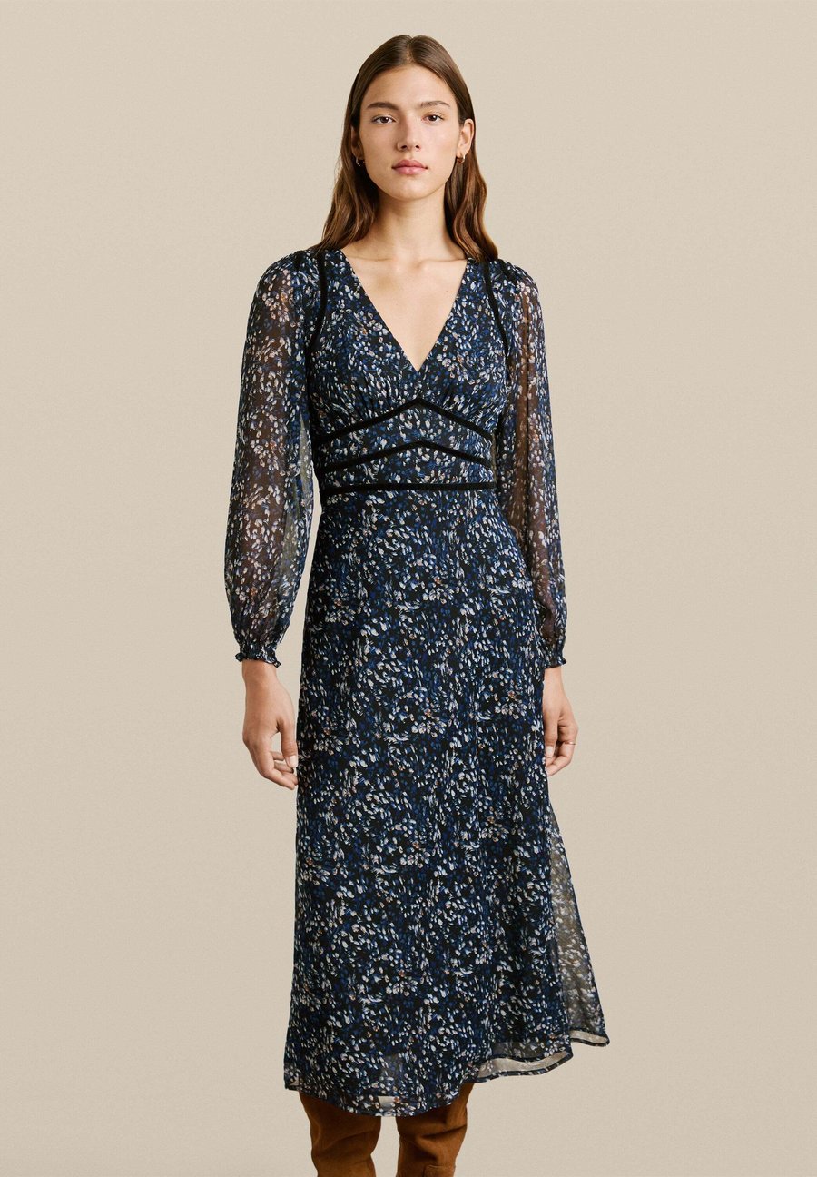 Платье Pepe Jeans W11 MAYRA, Black
Платье Pepe Jeans W11 MAYRA, Black