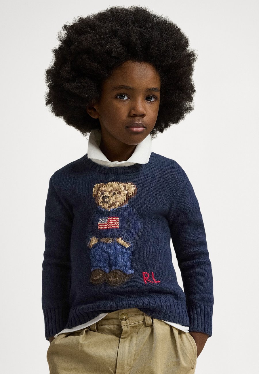 Джемпер Polo Ralph Lauren POLO BEAR COTTON SWEATER 2-7Y UNISEX, Navy/Dark Blue
Джемпер Polo Ralph Lauren POLO BEAR COTTON SWEATER 2-7Y UNISEX, Navy/Dark Blue