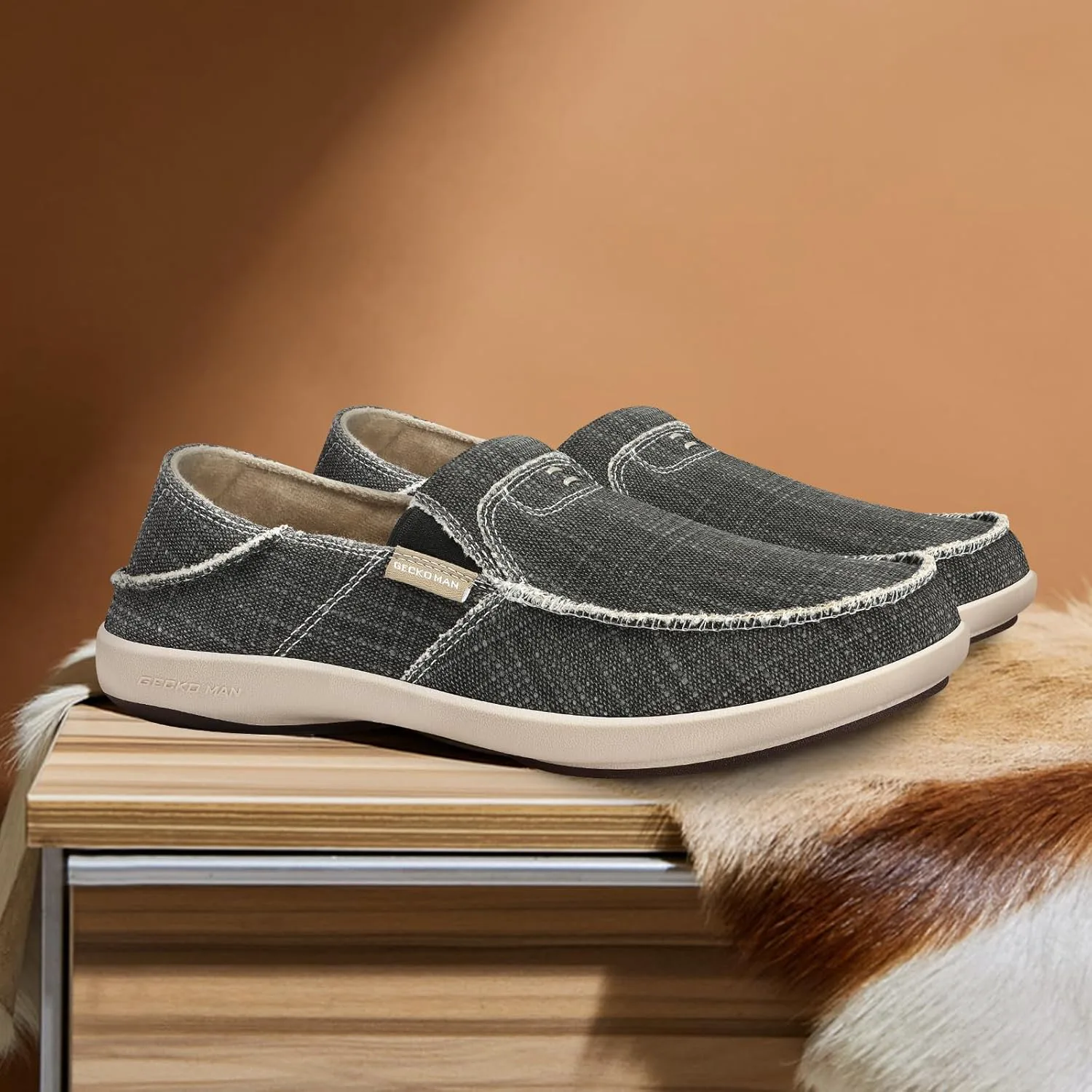 Мужские слипоны, мужские лоферы из ткани с поддержкой свода стопы, ортопедические мужские мокасины при плантарном фасците, обувь для дома и улицы для облегчения боли WALK·HERO COMFORT AND SUPPORT, черный
Мужские слипоны, мужские лоферы из ткани с поддержкой свода стопы, ортопедические мужские мокасины при плантарном фасците, обувь для дома и улицы для облегчения боли WALK·HERO COMFORT AND SUPPORT, черный