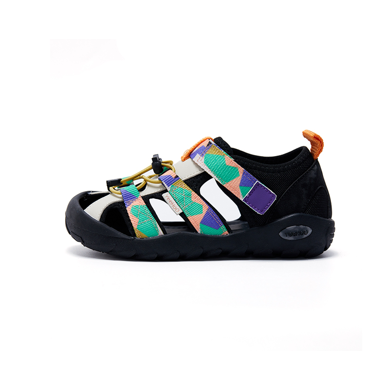 Низкие повседневные кроссовки с амортизаторами для детей YeeHoO, черный
Низкие повседневные кроссовки с амортизаторами для детей YeeHoO, черный