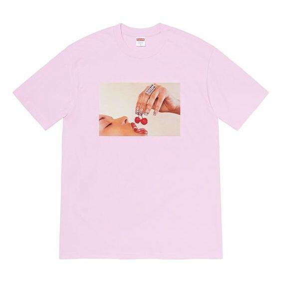 Футболка ss20 week 1 cherries tee cherry short sleeve purple Supreme, фиолетовый
Футболка ss20 week 1 cherries tee cherry short sleeve purple Supreme, фиолетовый