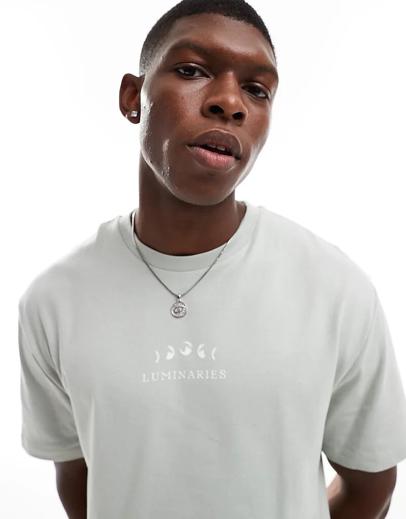 Футболка свободного кроя серого цвета с принтом «небесная грудь» ASOS DESIGN
Футболка свободного кроя серого цвета с принтом «небесная грудь» ASOS DESIGN