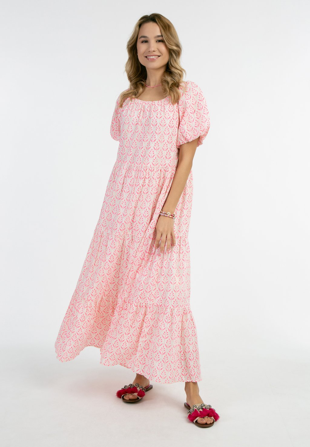 Платье макси KURZARM IZIA, розовый
Платье макси KURZARM IZIA, розовый