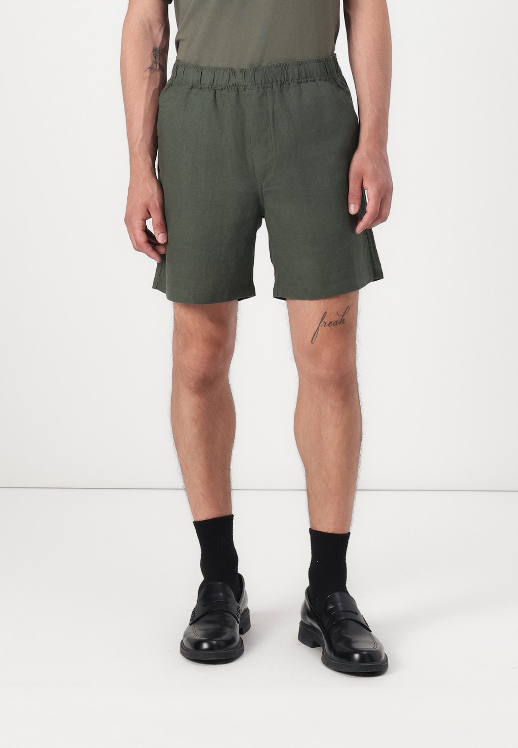 Шорты JABARI Samsøe Samsøe, темно-зеленый
Шорты JABARI Samsøe Samsøe, темно-зеленый