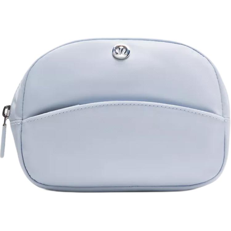 Lululemon Миниатюрная дорожная сумка для хранения из переработанного полиэстера женская светло-голубая, Light Blue
Lululemon Миниатюрная дорожная сумка для хранения из переработанного полиэстера женская светло-голубая, Light Blue