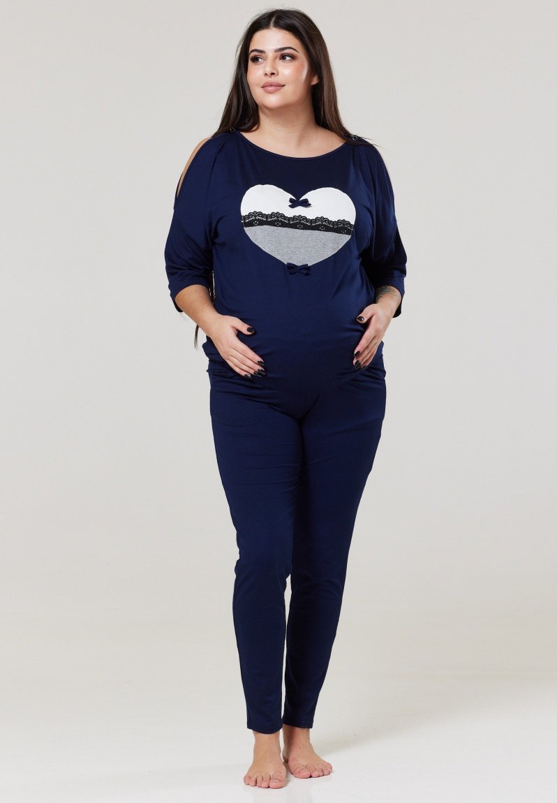 Пижама MATERNITY AND NURSING WITH HEART Chelsea Clark, темно-синий
Пижама MATERNITY AND NURSING WITH HEART Chelsea Clark, темно-синий