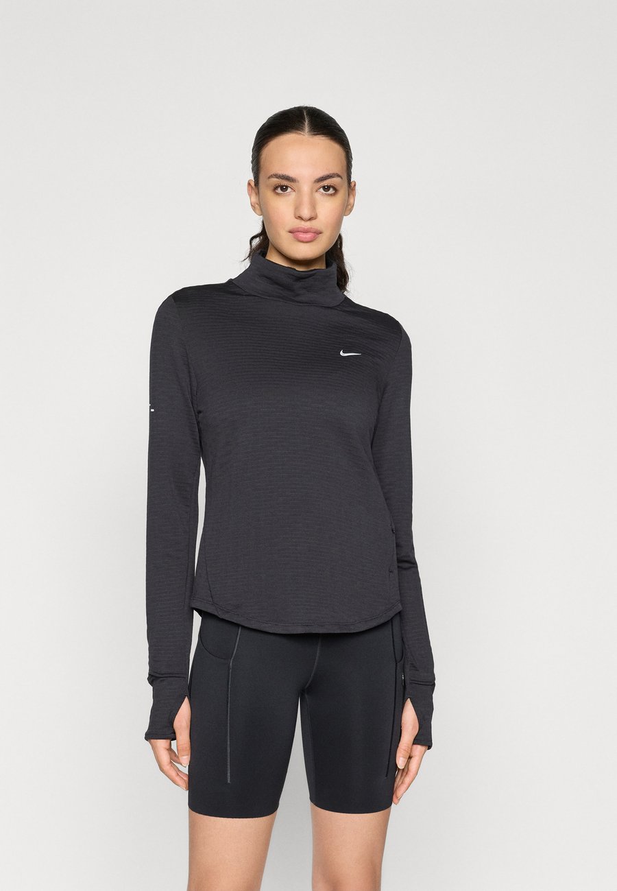 Топ Nike Performance SWIFT TOP, Black/Reflective Silver-Coloured/Black
Топ Nike Performance SWIFT TOP, Black/Reflective Silver-Coloured/Black