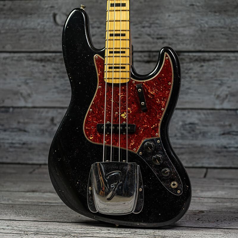 Басс гитара Fender Custom Shop 1968 Jazz Bass Journeyman Relic - Aged Black
Басс гитара Fender Custom Shop 1968 Jazz Bass Journeyman Relic - Aged Black