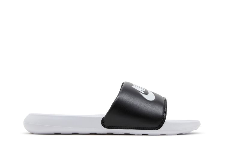 Шлепанцы Victori One Slide Mix 'White Black', белый
Шлепанцы Victori One Slide Mix 'White Black', белый