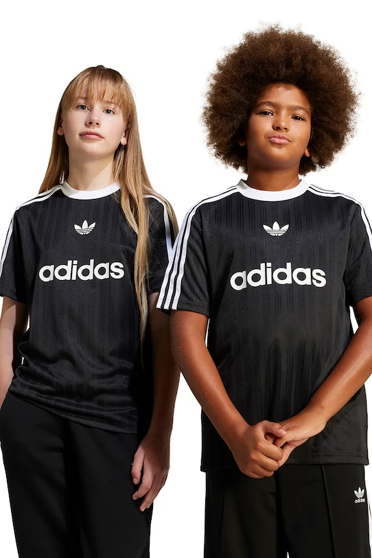 Детская футболка Adidas Originals, черный
Детская футболка Adidas Originals, черный
