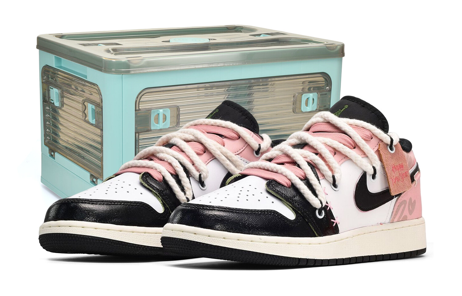Jordan Air Jordan 1 Винтажные женские баскетбольные кроссовки, черный и белый розовый
Jordan Air Jordan 1 Винтажные женские баскетбольные кроссовки, черный и белый розовый